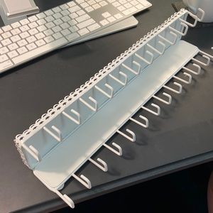 White jewelry organizer